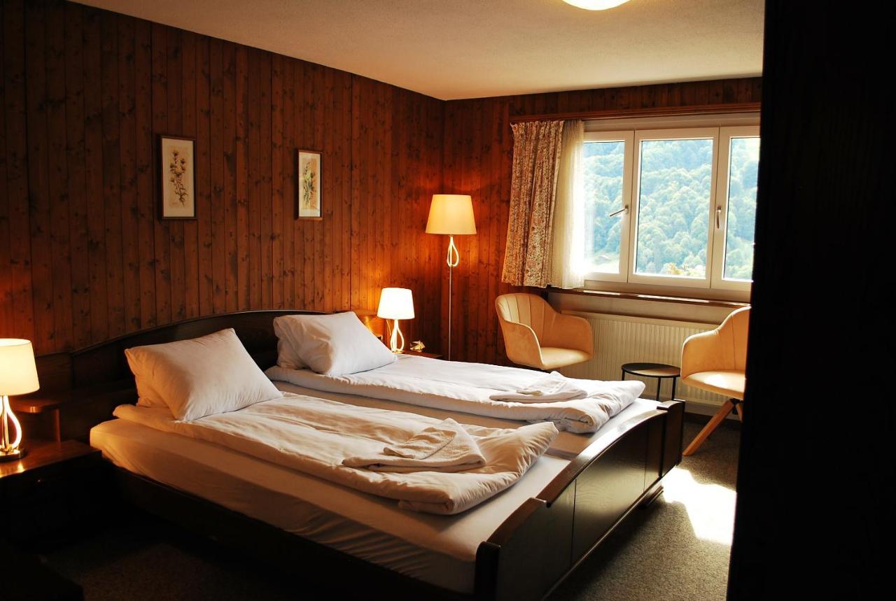 Rooms With Private Bathrooms Saas im Prattigau Екстериор снимка