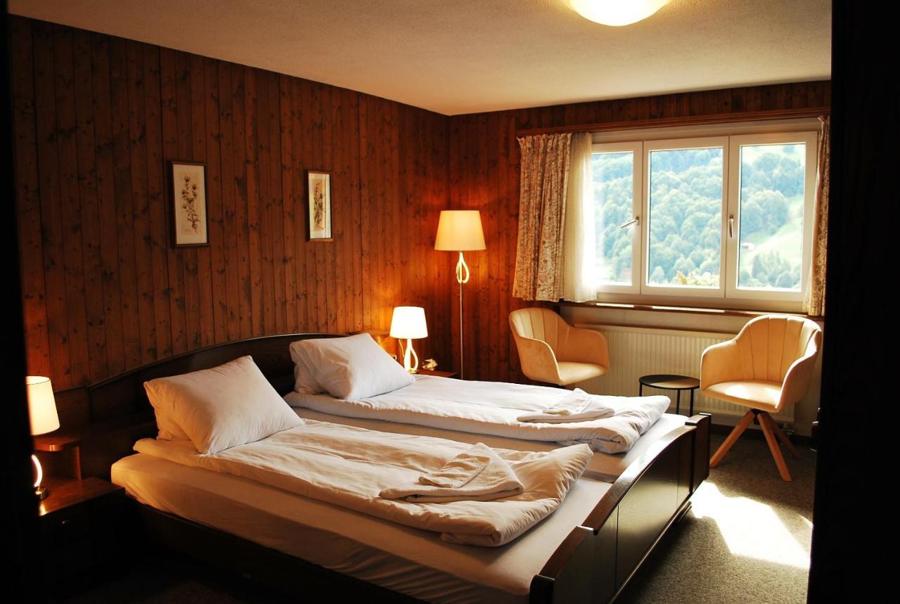 Rooms With Private Bathrooms Saas im Prattigau Екстериор снимка