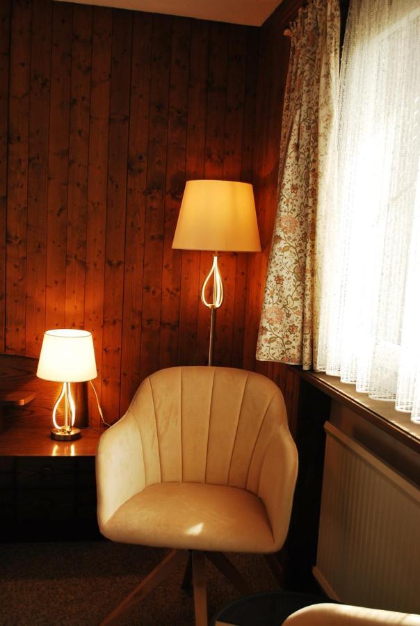 Rooms With Private Bathrooms Saas im Prattigau Екстериор снимка