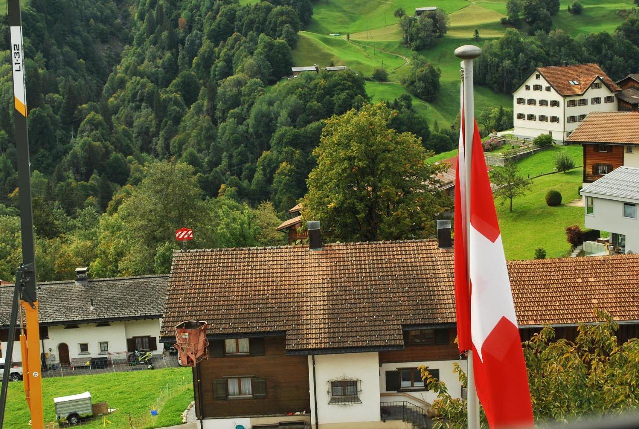 Rooms With Private Bathrooms Saas im Prattigau Екстериор снимка